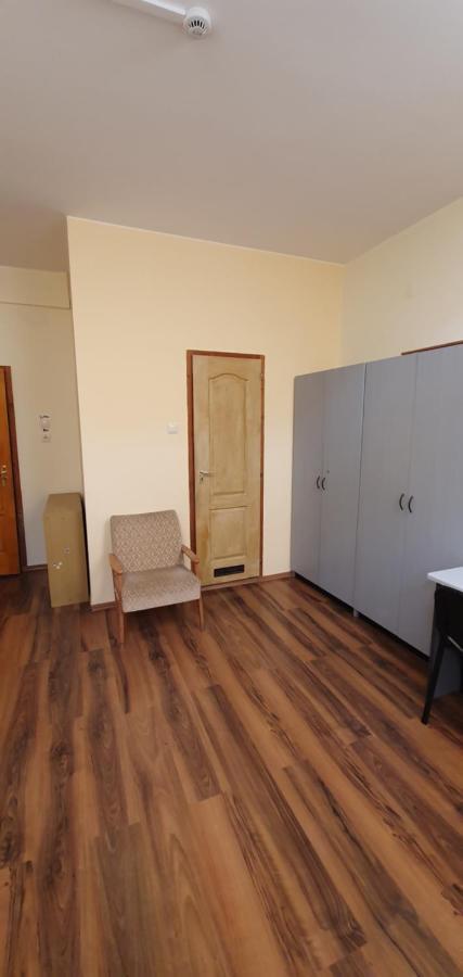 Romzsa Todor Kollegium Hostel Szeged Bagian luar foto