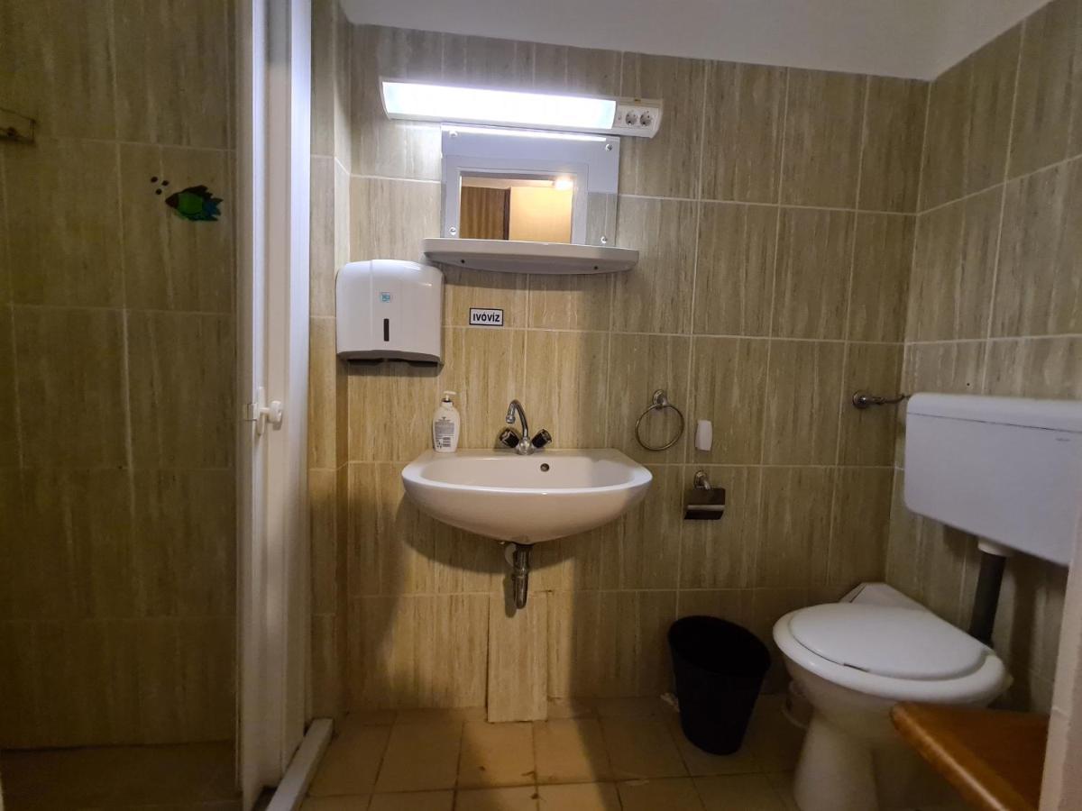 Romzsa Todor Kollegium Hostel Szeged Bagian luar foto