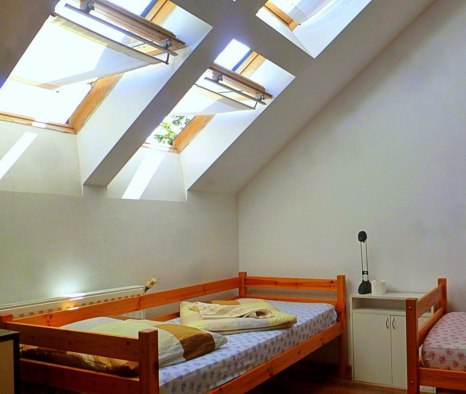 Romzsa Todor Kollegium Hostel Szeged Bagian luar foto