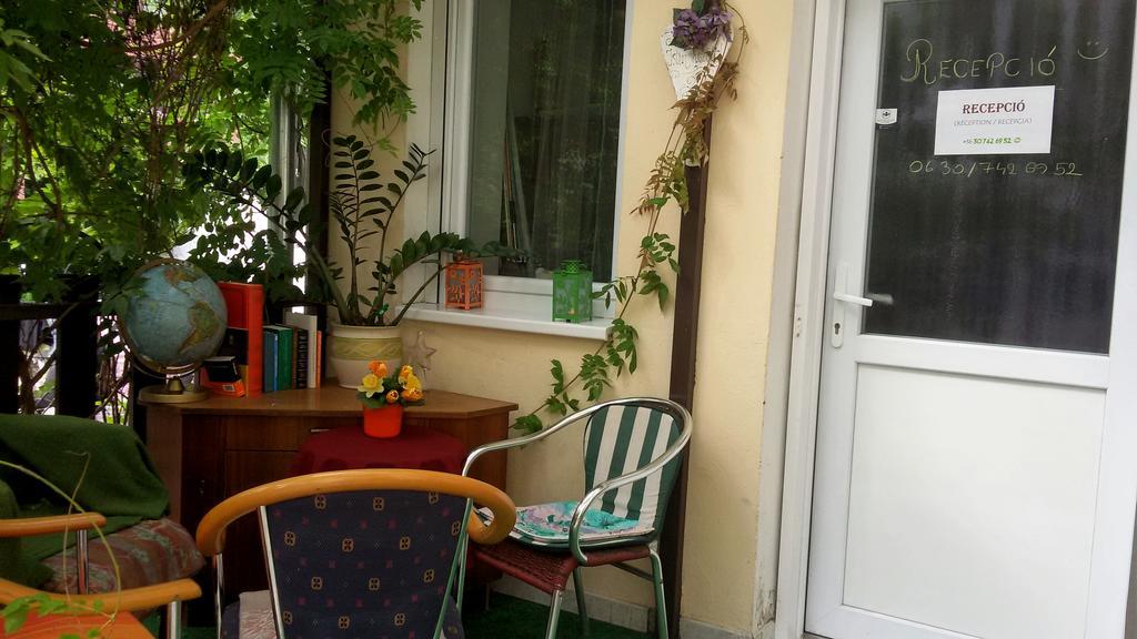 Romzsa Todor Kollegium Hostel Szeged Bagian luar foto